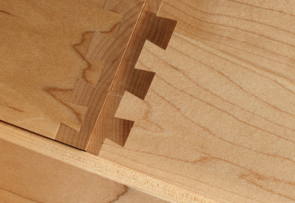 Beyond Accurate Dovetail Boxes Beyond Accurate Dovetail Boxes