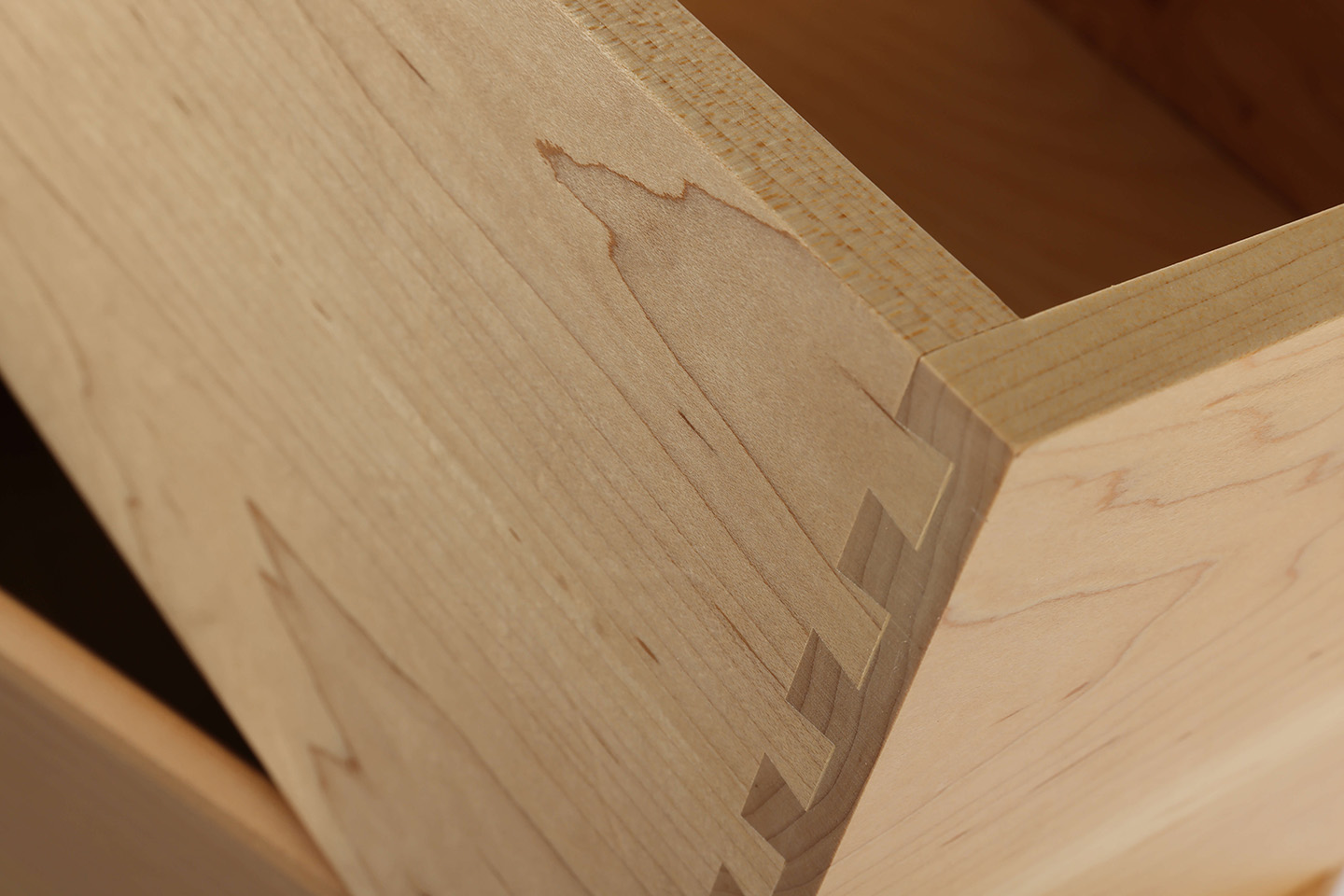 Tilo Hardwood Moulding